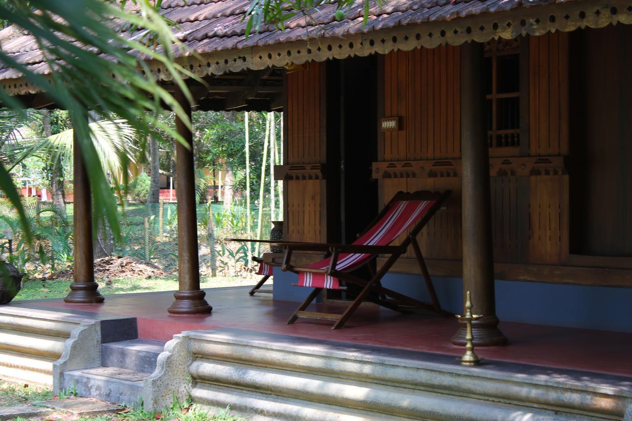 Palathra Heritage Mararikulam Ngoại thất bức ảnh